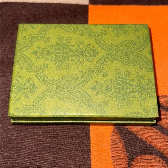 Gucci Beauty Mirror Set - Picture 6 of 10